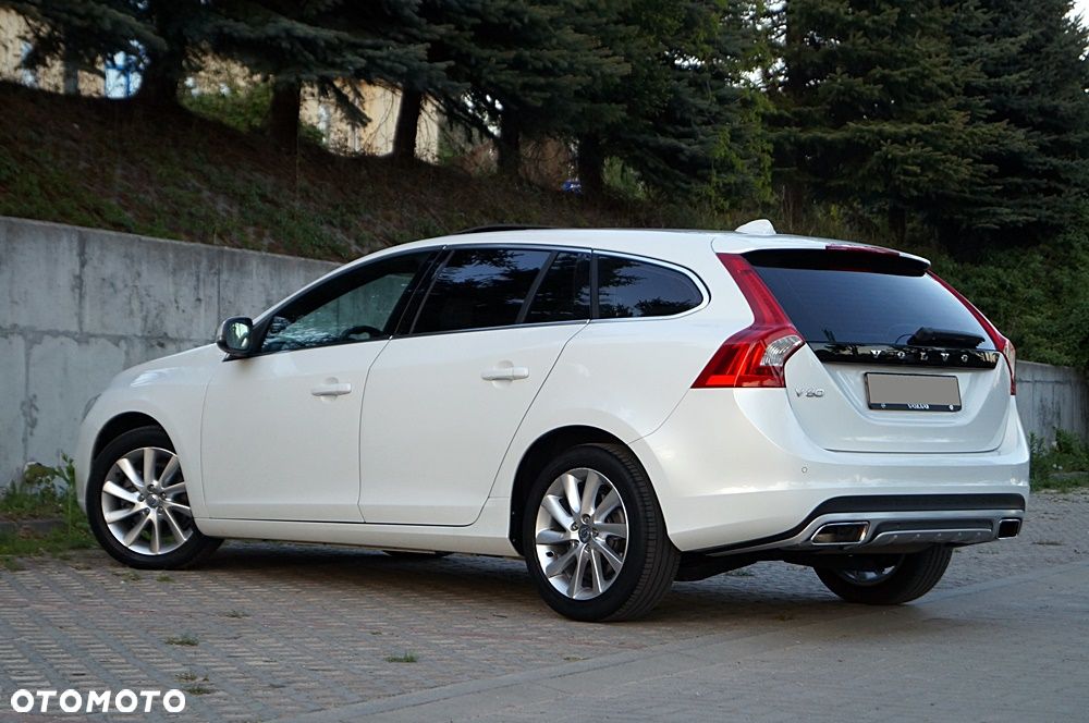 Volvo V60 D4 Edition Pro - 8