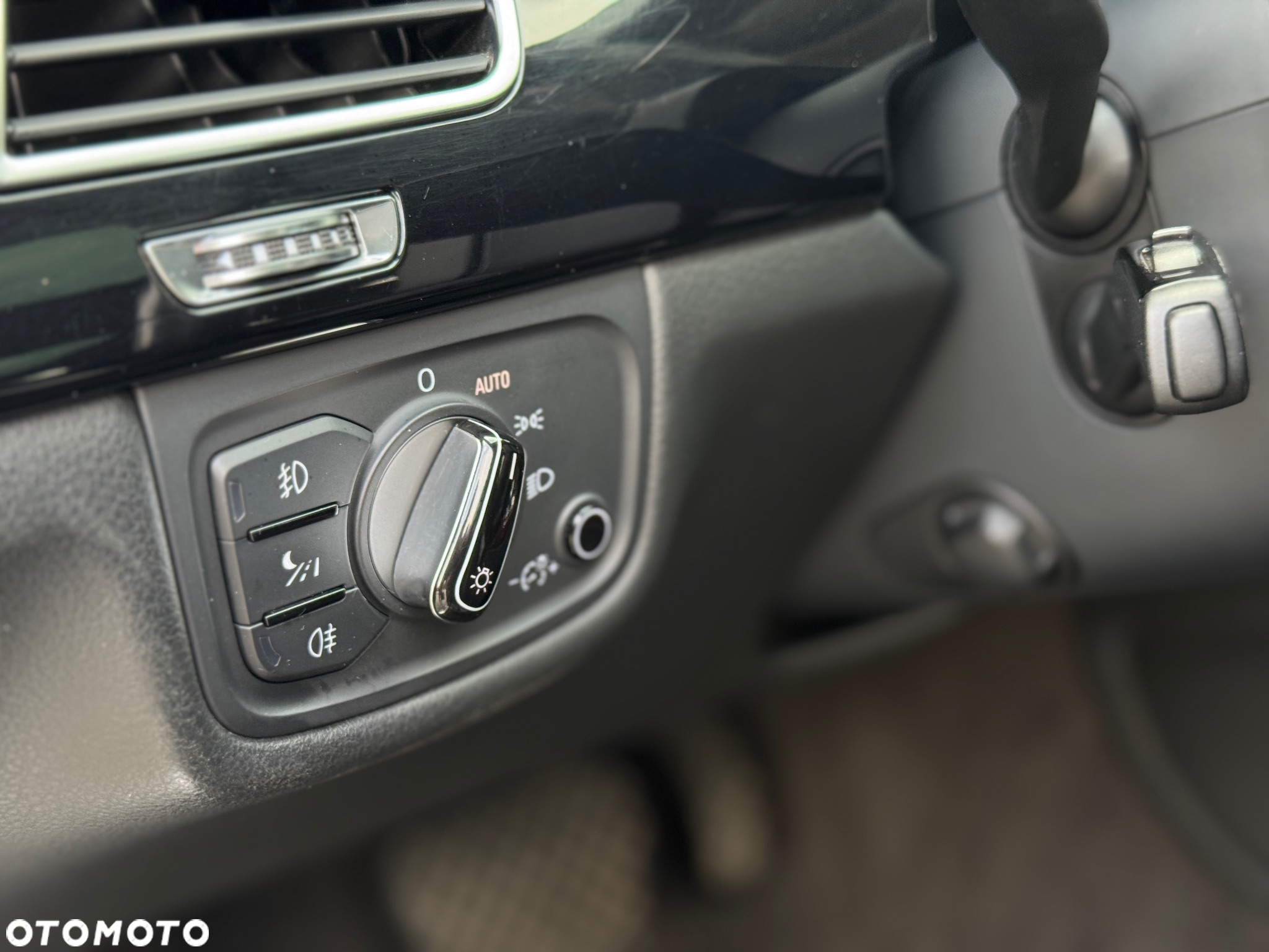 Audi A8 3.0 TDI L Quattro - 22