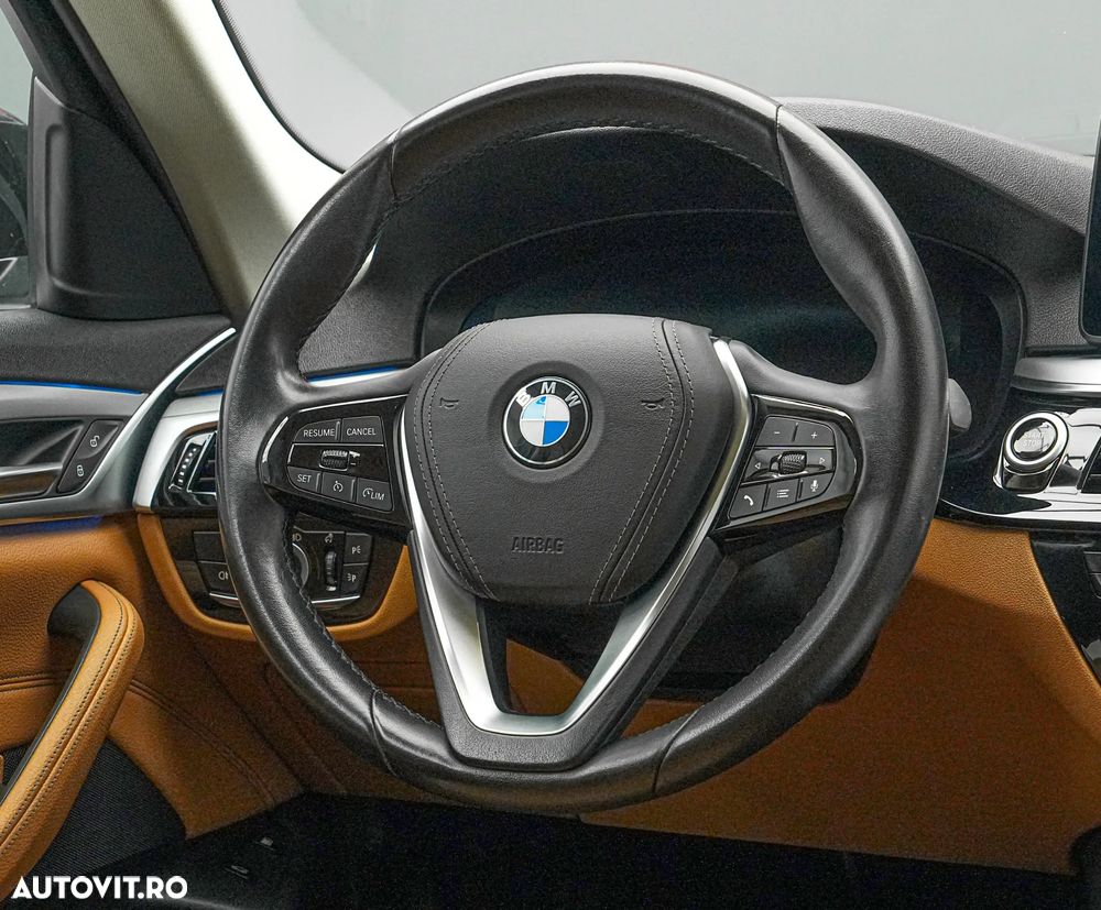 BMW Seria 5 530e xDrive AT PHEV - 18