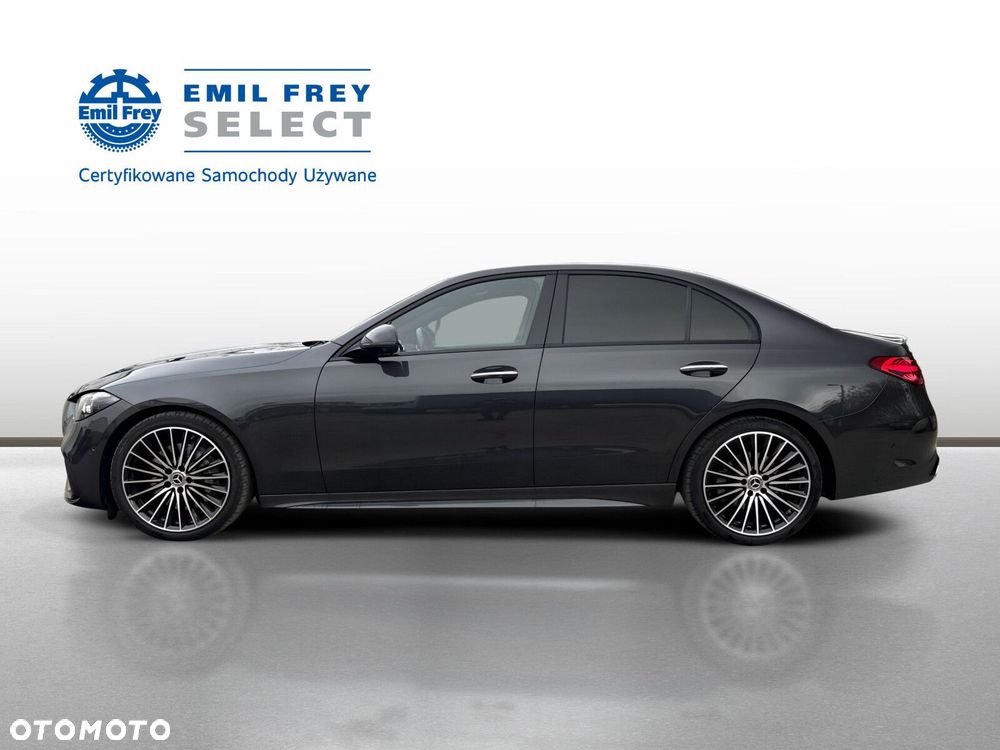 Mercedes-Benz C-Class 2024 photo 2