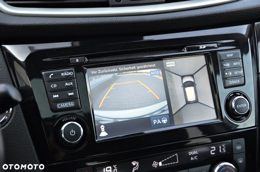 Nissan Qashqai 1.6 DCi 4x4 Tekna+ - 22