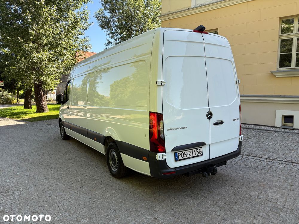 Mercedes-Benz Sprinter - 8