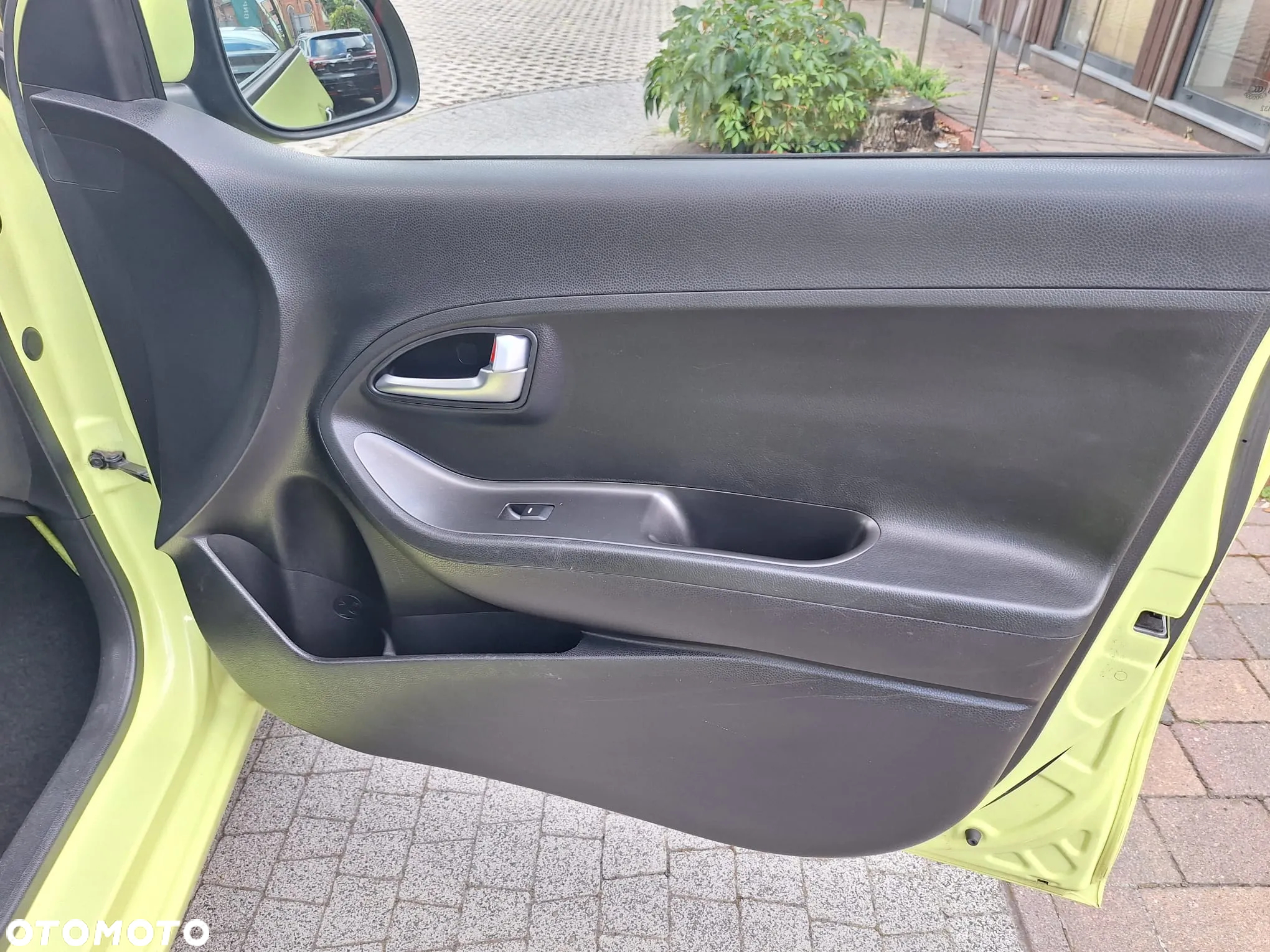 Kia Picanto - 15