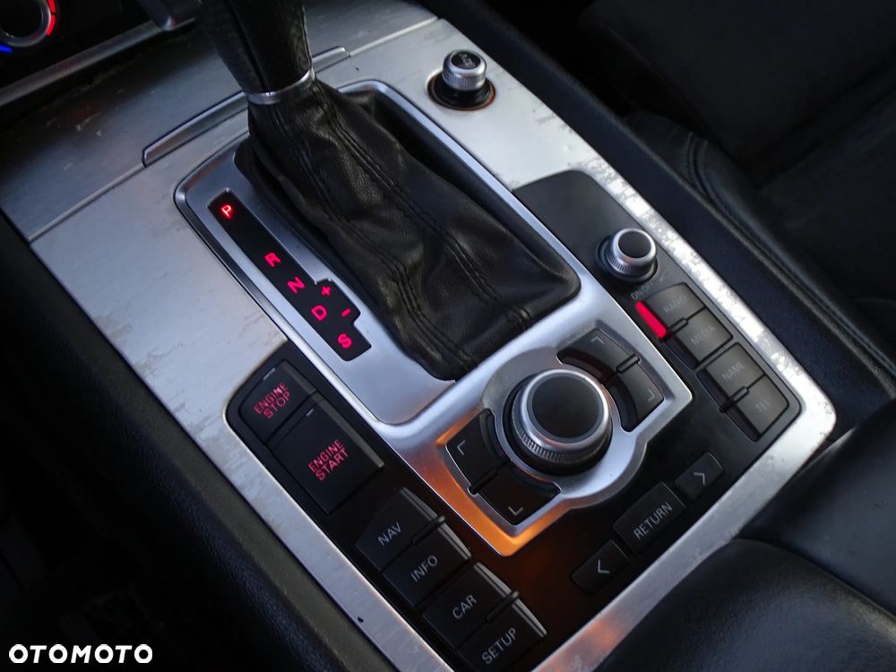 Audi Q7 3.0 TDI Quattro Tiptronic - 7