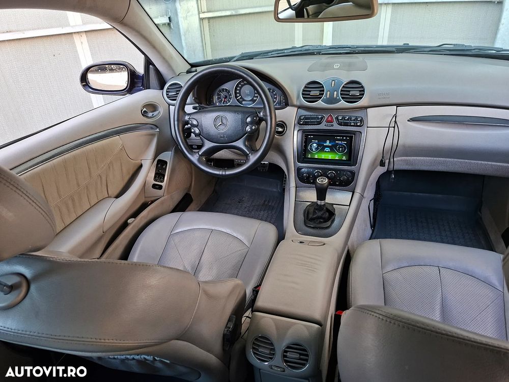 Mercedes-Benz CLK - 11
