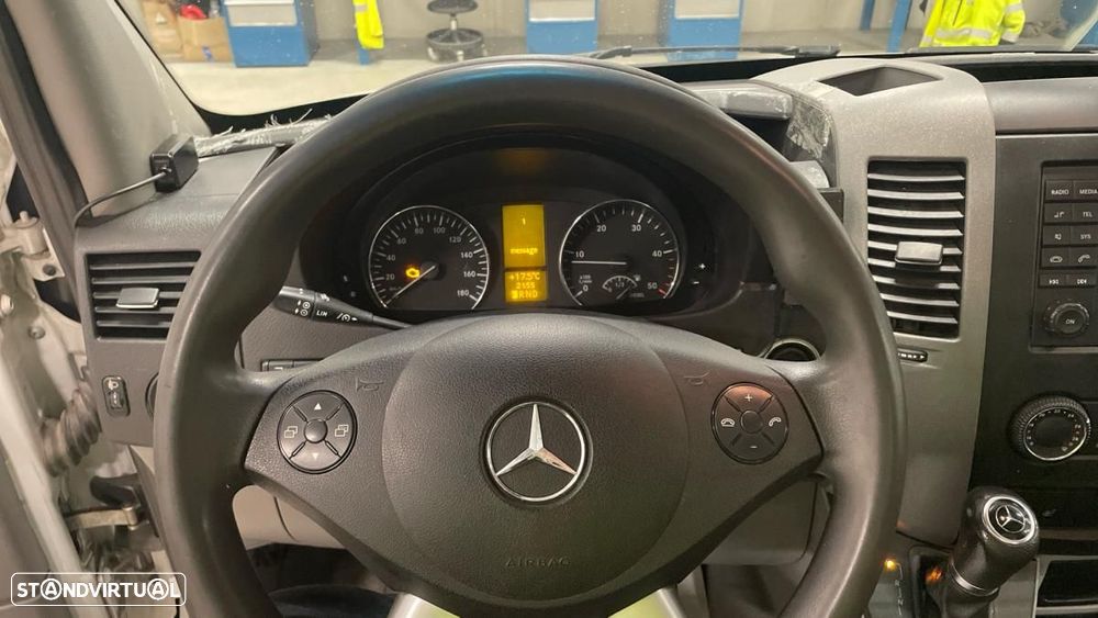 Mercedes-Benz Sprinter 2.1 316 CDI Automática c/iva - 6
