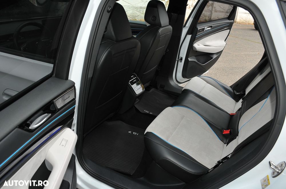 Volkswagen ID.7 - 16