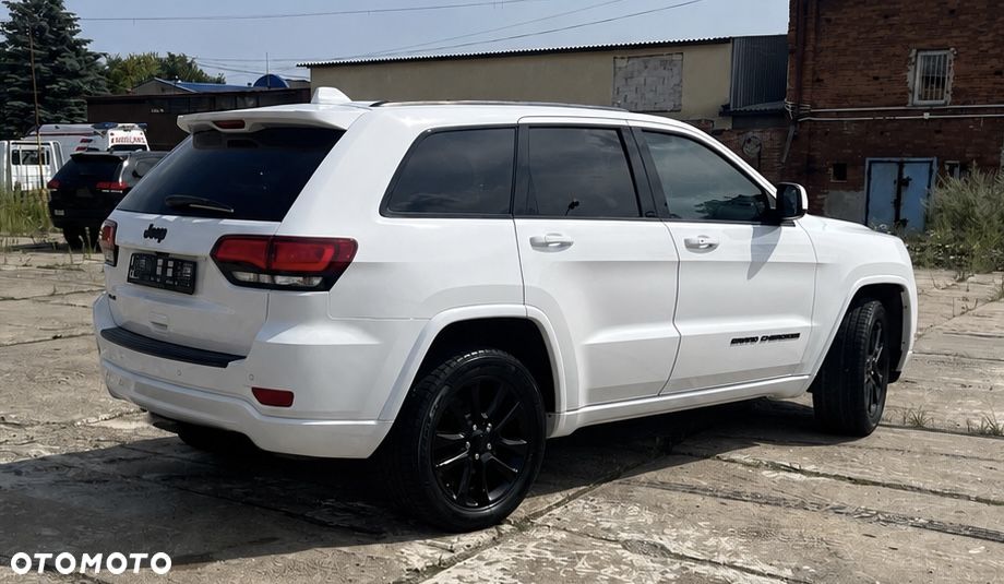 Jeep Grand Cherokee - 2