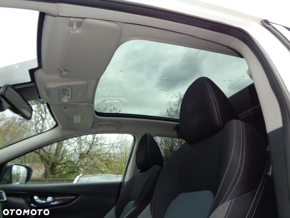 Nissan Qashqai - 16