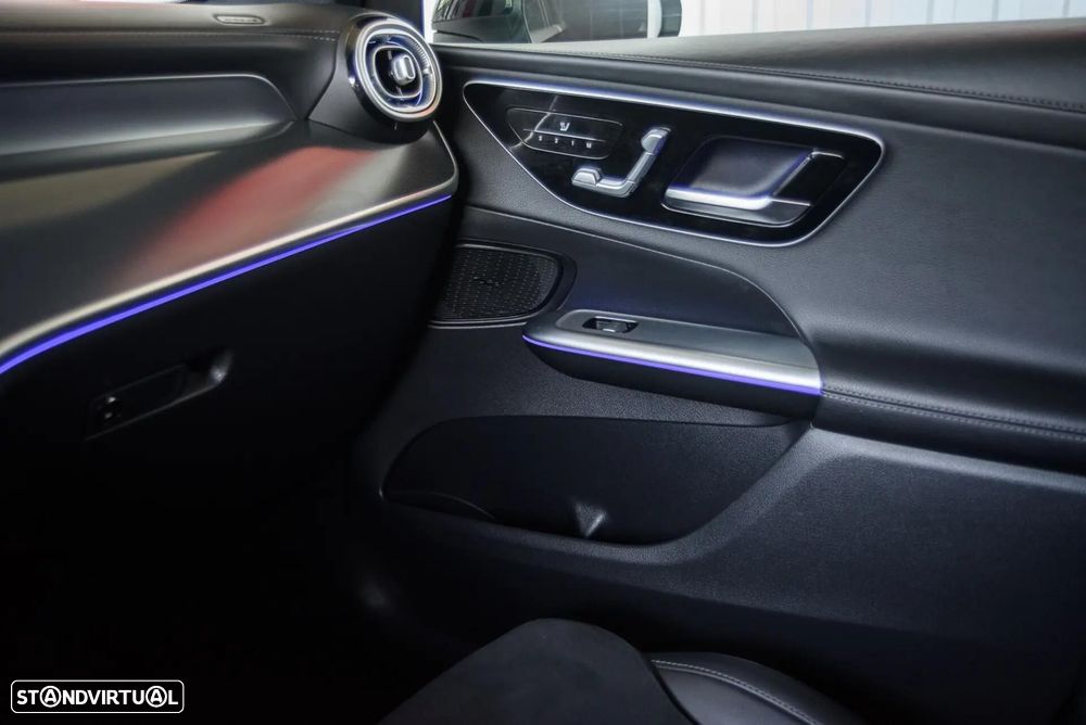 Mercedes-Benz GLC 300 de 4Matic - 32