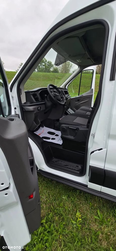 Ford TRANSIT - 12