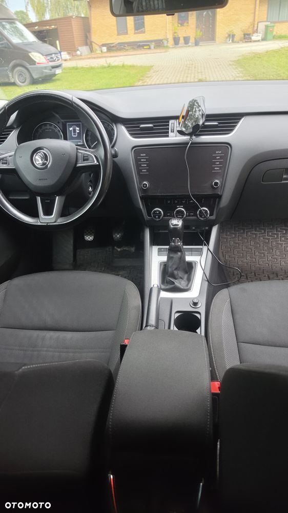 Skoda Octavia - 10