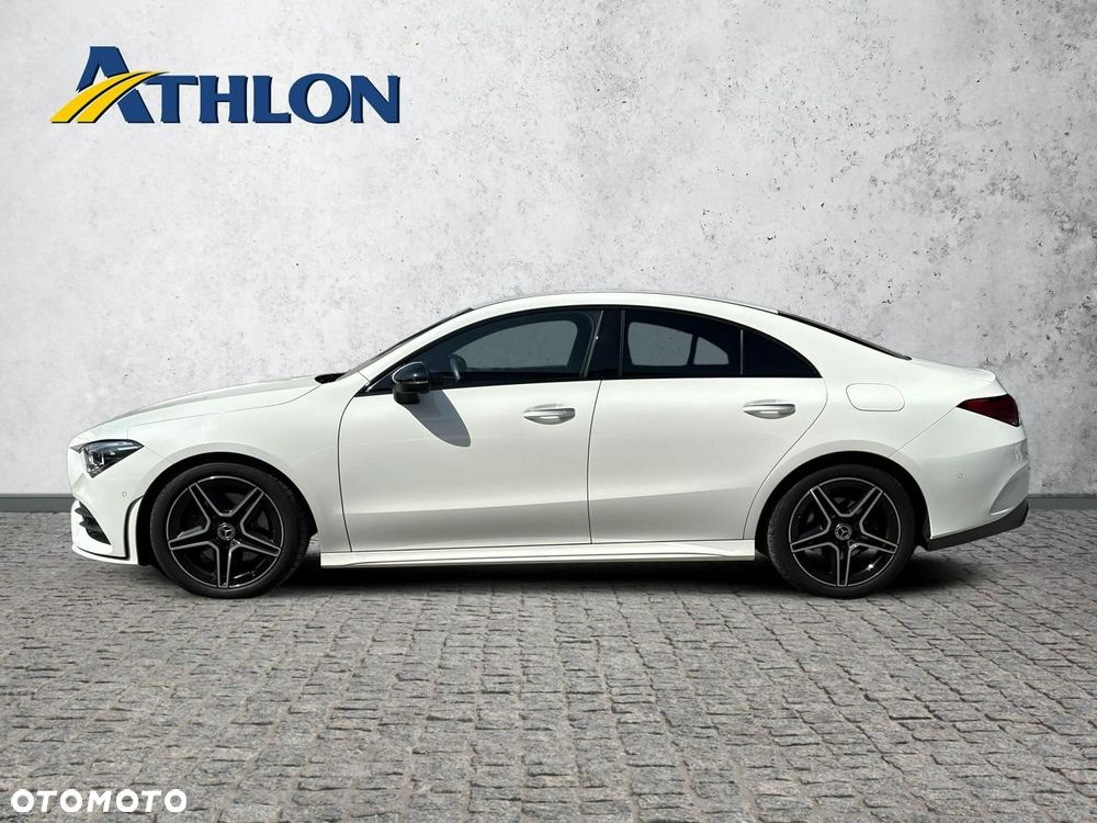 Mercedes-Benz CLA 200 7G-DCT - 2
