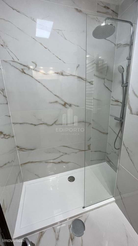 Apartamento T2 mobilado no Candal, próximo ao arrábida Shopping -  Dis - Grande imagem: 4/6
