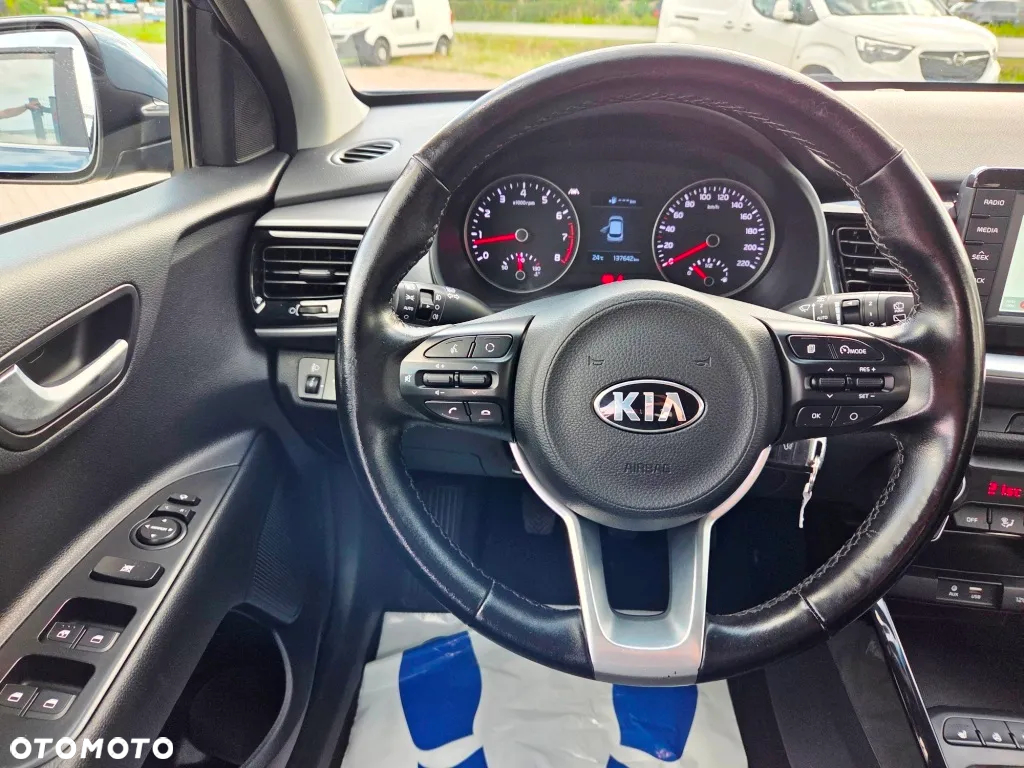 Kia Stonic 1.4 Vision - 36