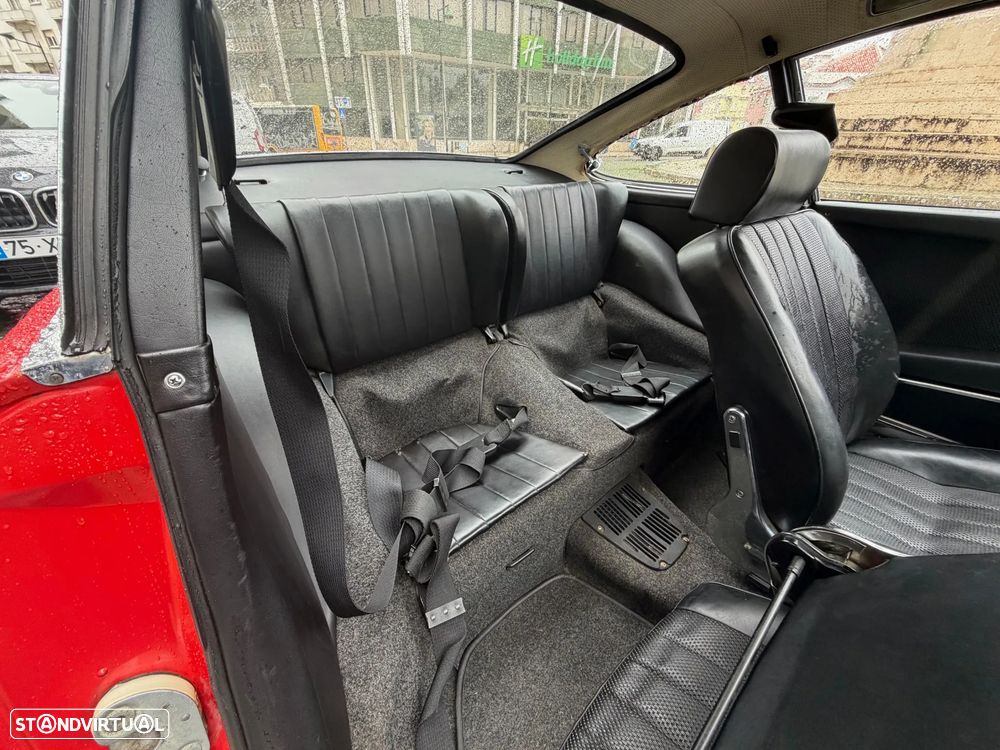 Porsche 911 Série G - 8