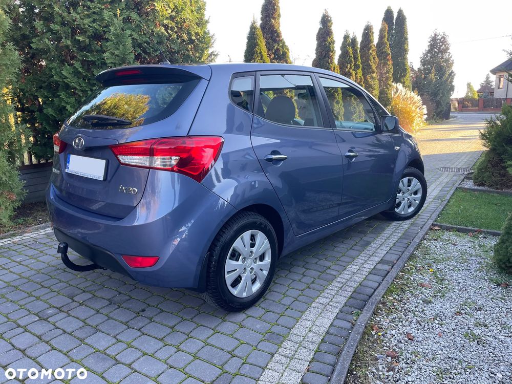 Hyundai ix20 1.4 Premium blue - 3