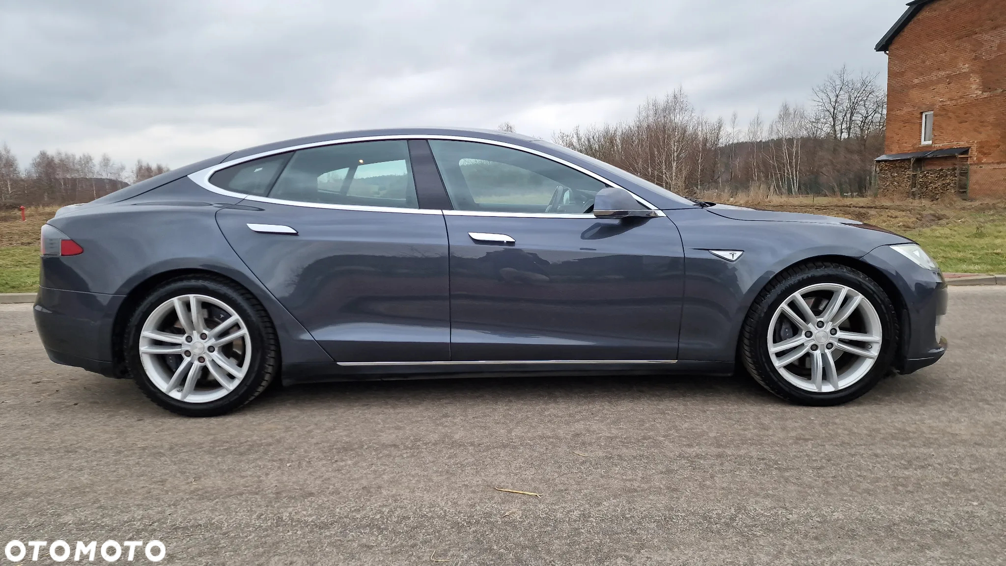 Tesla Model S Long Range Plus - 9