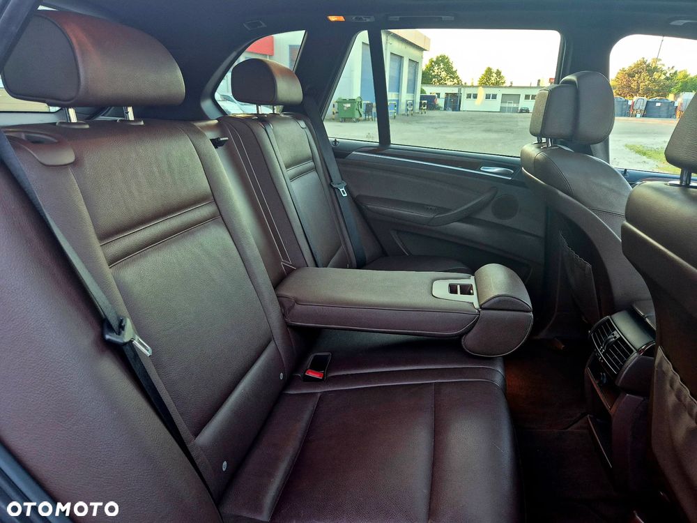 BMW X5 xDrive35d - 31