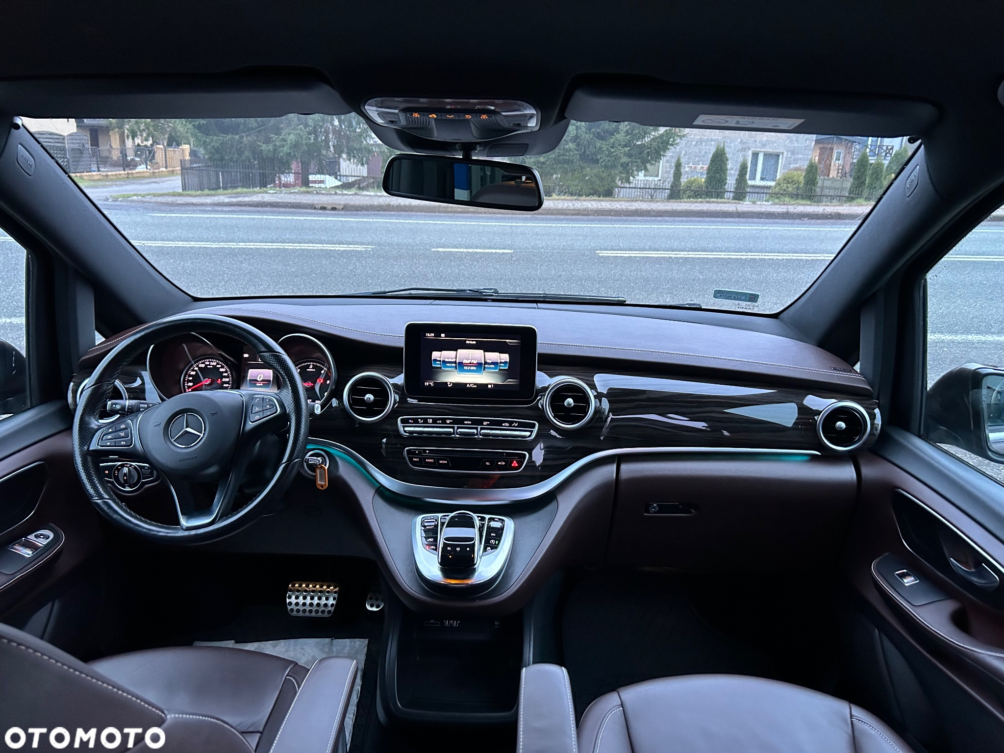 Mercedes-Benz Klasa V 250 d 4-Matic 7G-Tronic (d³ugi) - 25