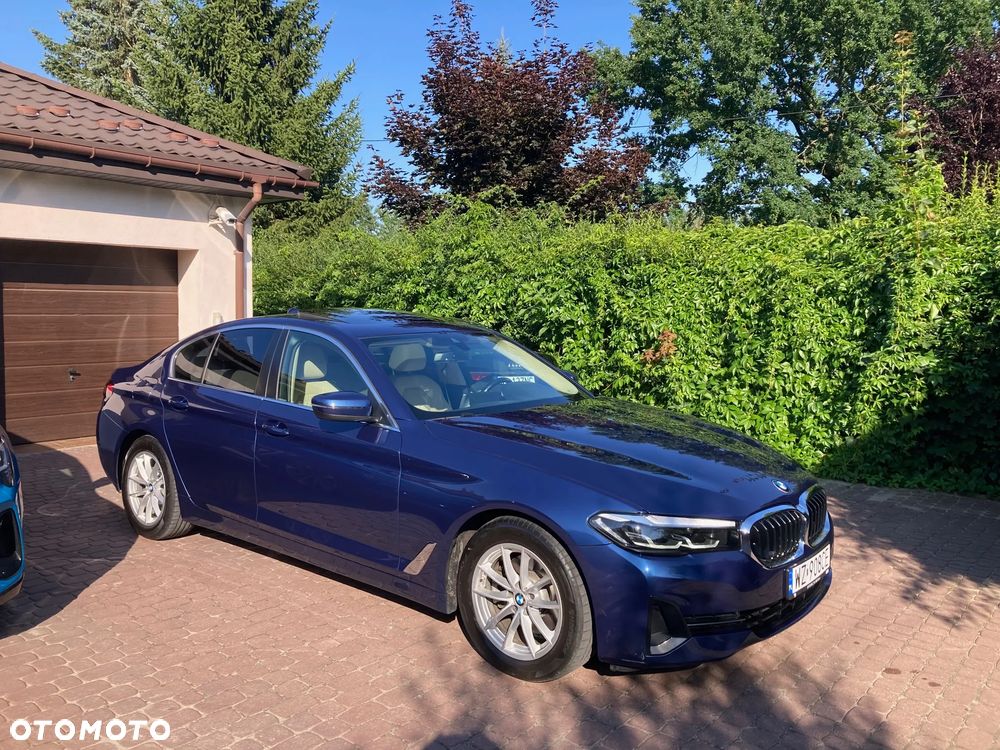 BMW Seria 5 520d Luxury Line - 4
