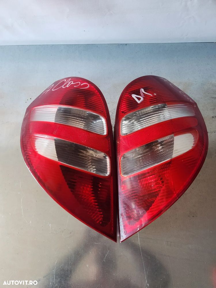 Stopuri Lampa Stop Tripla Stanga Dreapta Mercedes A Class W169 Dreapta Cu Mic Defect - Dezmembrari - 5
