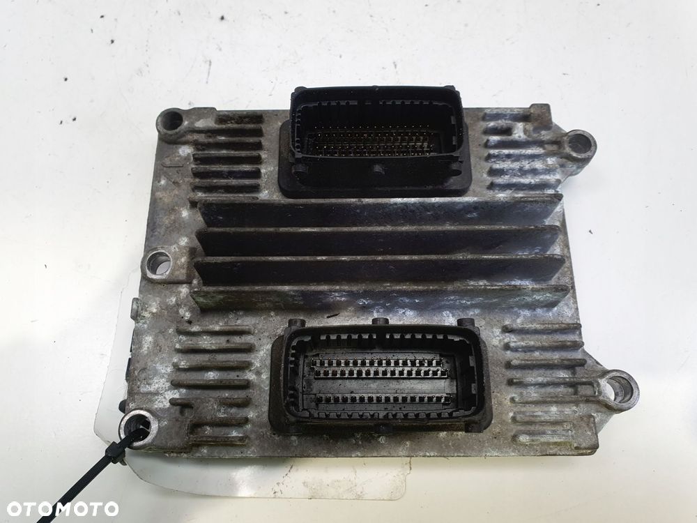 Opel Astra II G 2.2 16V STEROWNIK SILNIKA 12210443 - 3