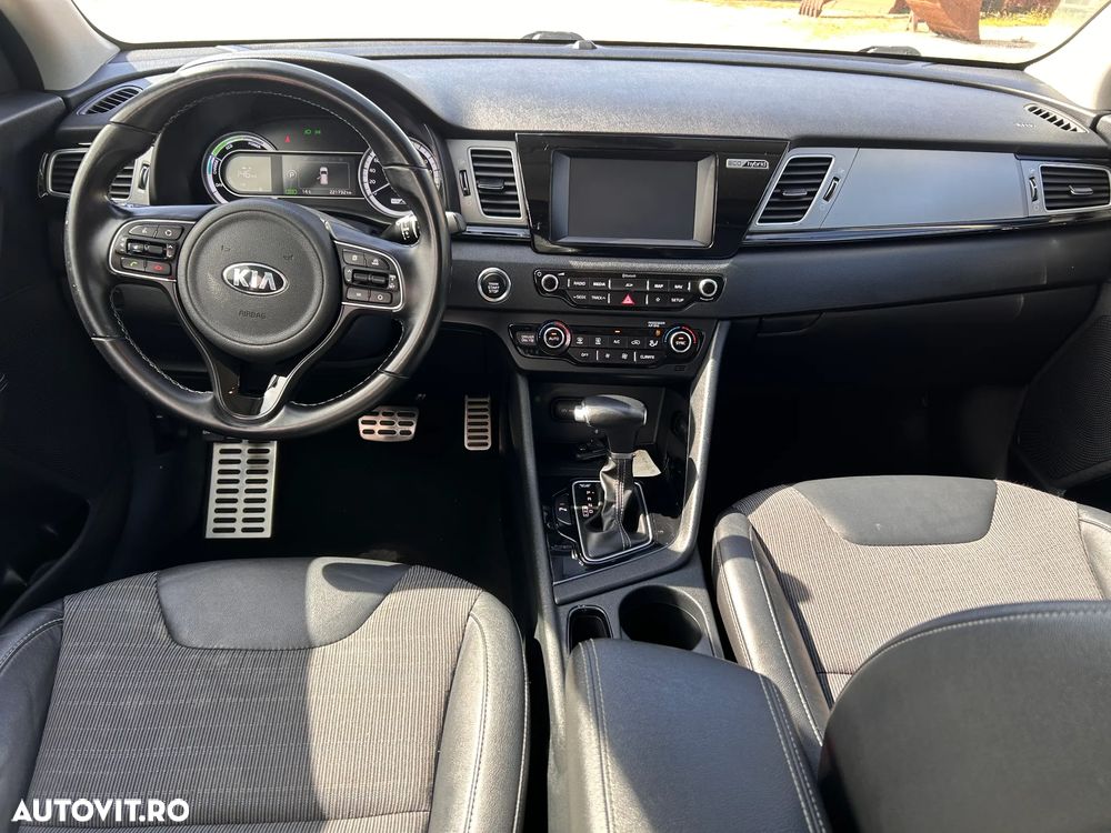 Kia Niro - 13