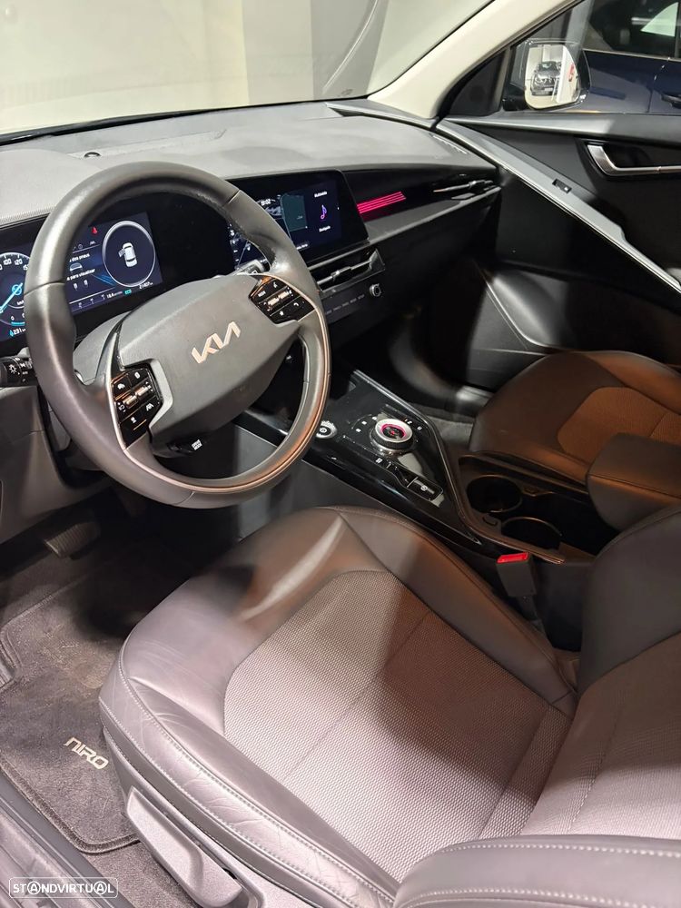 Kia Niro EV 64kWh Tech - 17