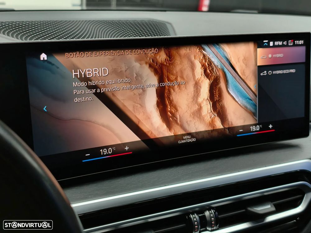 BMW 320 e Pack Desportivo M Auto - 44