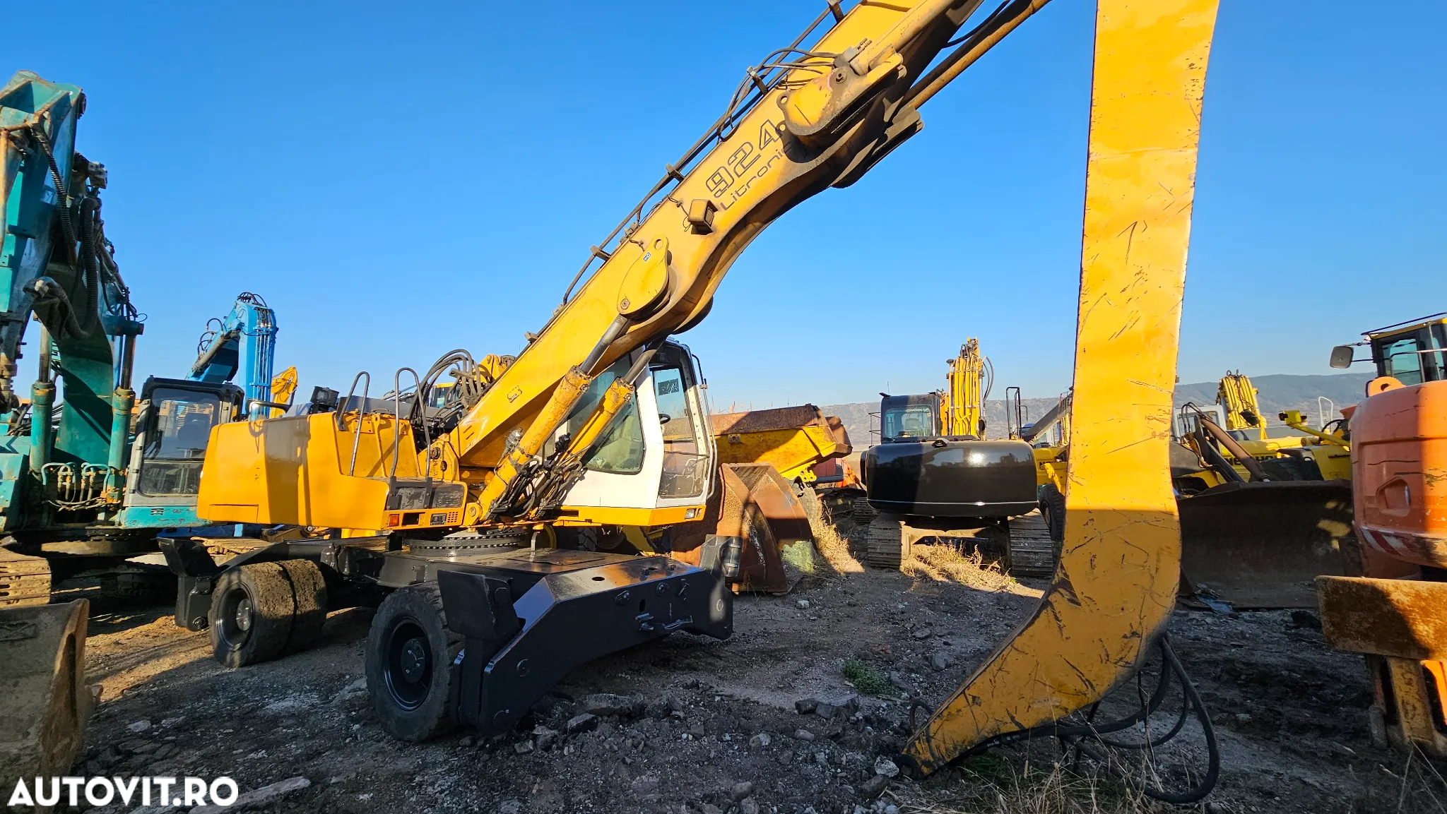 Liebherr A 924 C Excavator pe roti - 6