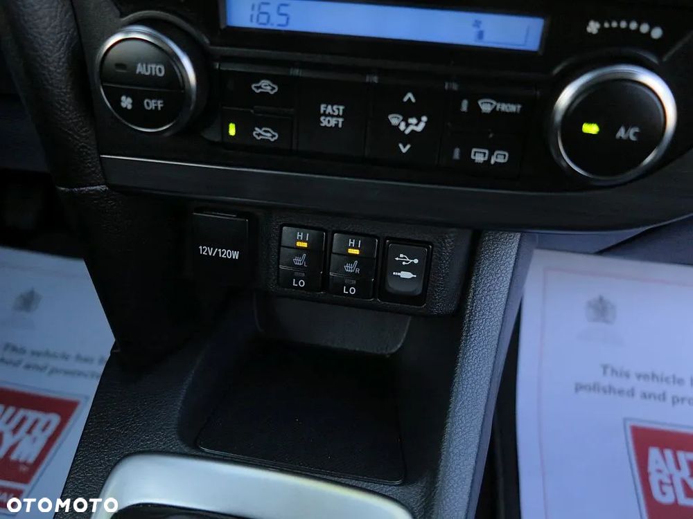 Toyota Auris 1.33 Dual-VVT-i START Edition - 24