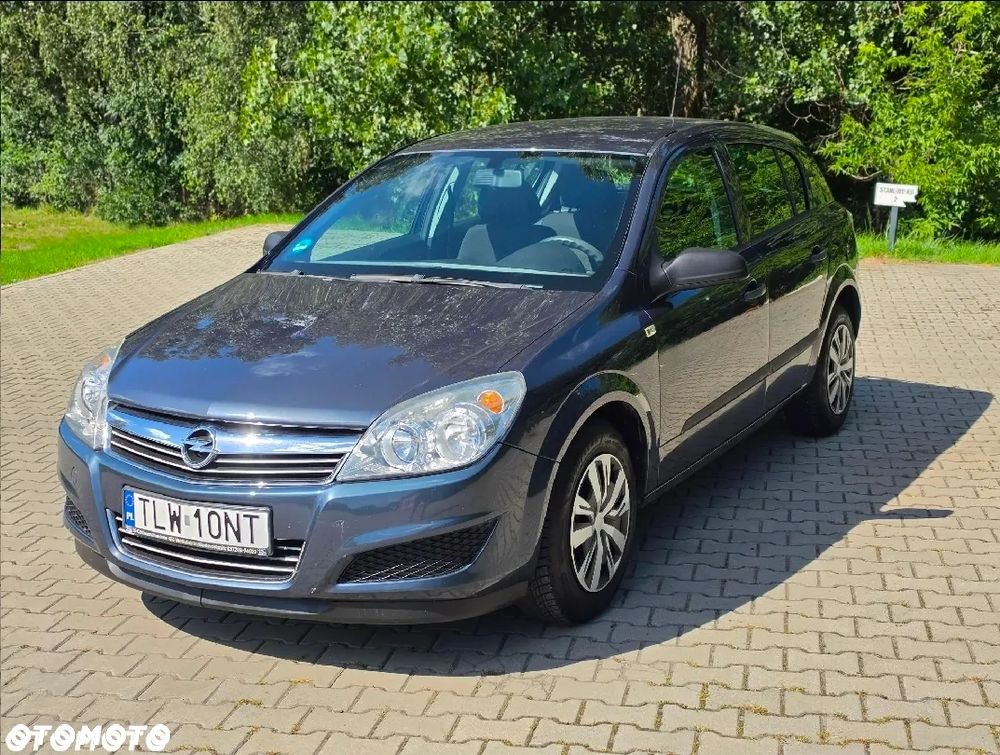 Opel Astra 1.4 Enjoy - 10
