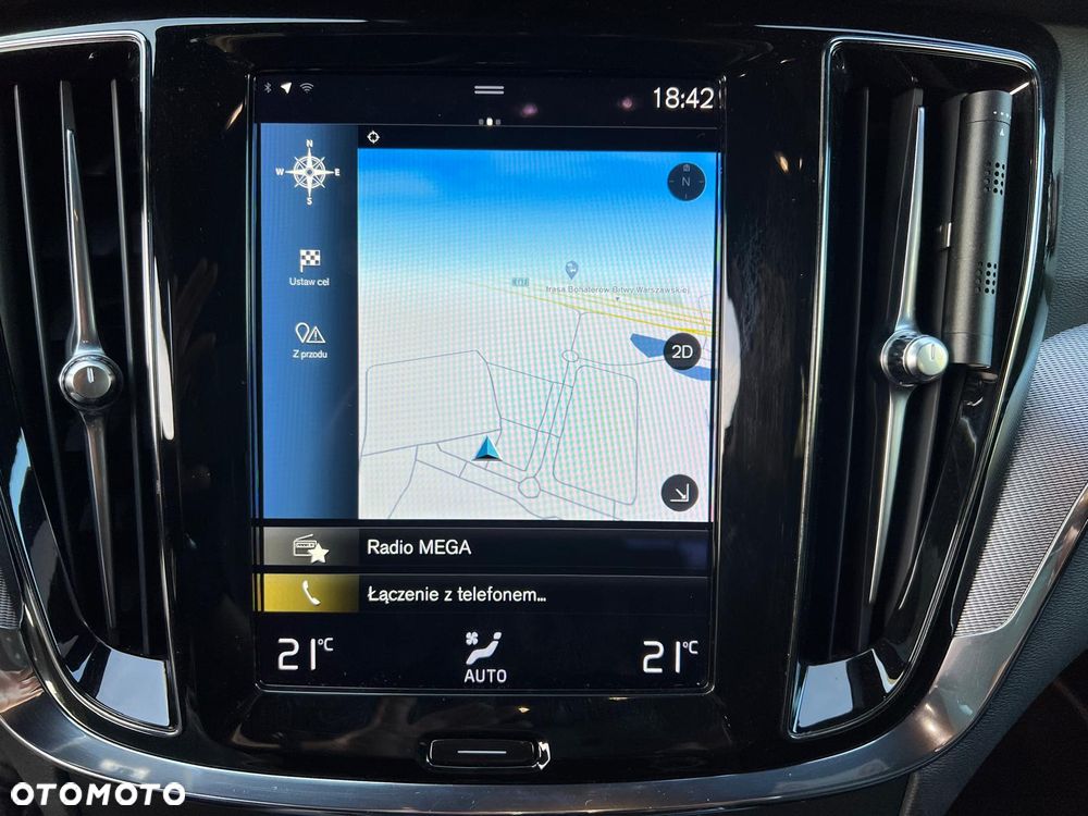 Volvo V60 T8 AWD Recharge Geartronic RDesign - 25