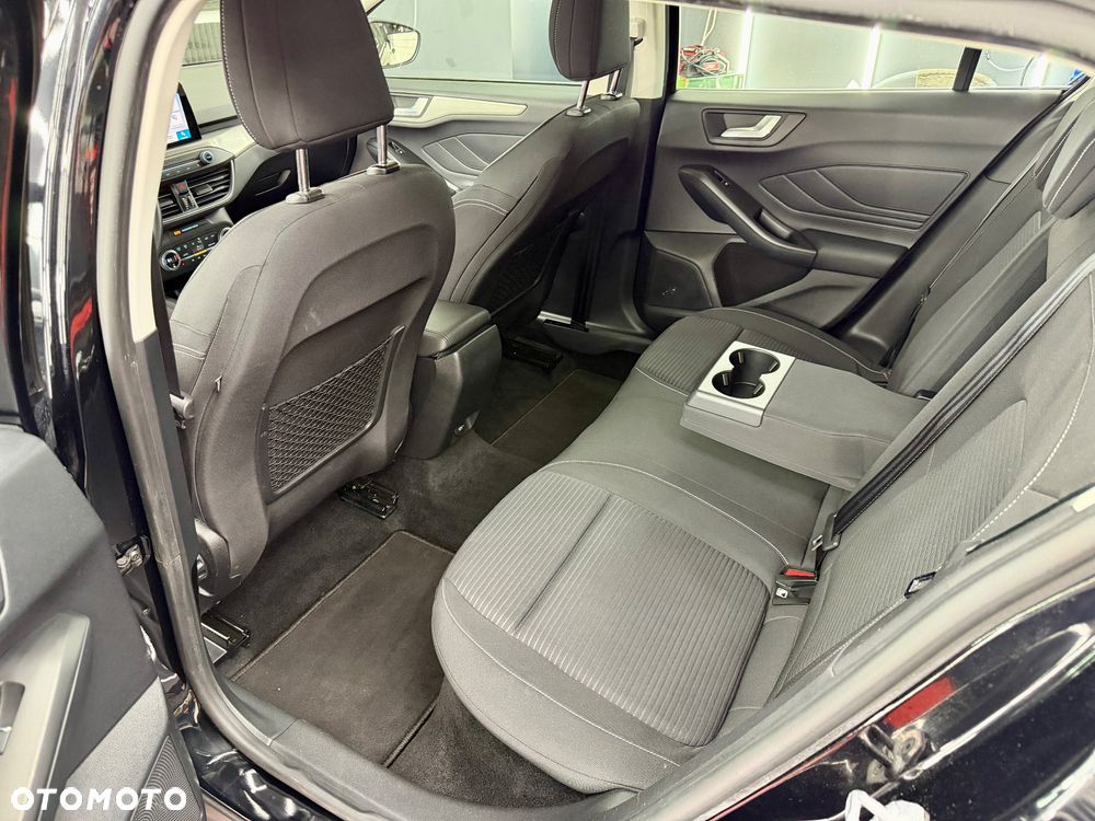 Ford Focus 1.5 EcoBlue STart-Stopp-System TITANIUM - 14