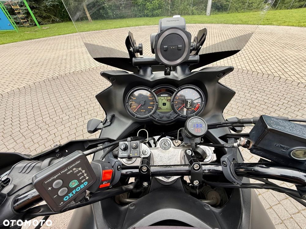 Suzuki DL - 19