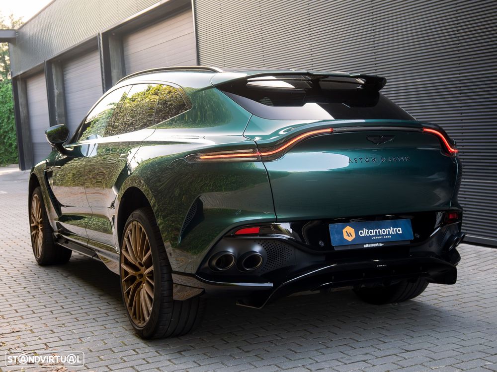 Aston Martin DBX 707 - 11