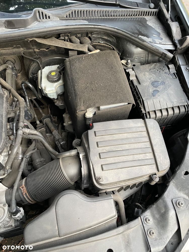 Volkswagen Golf 1.2 TSI Trendline - 37