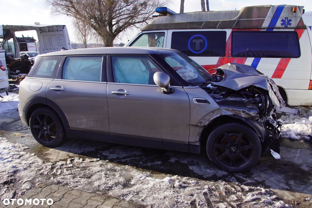 Auto na części - Mini Clubman II F54 1.5 136 KM B38A15 GS6-58BG C2K 2017R Silnik Skrzynia Drzwi Błotnik Klapa Zderzak Lampa Lusterko Klamka Szyba Deska Kokpit Sterownik Moduł Czujnik Licznik Wyświetlacz Panel Kierownica - 2