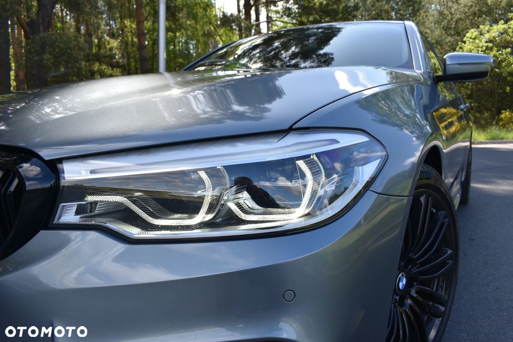 BMW Seria 5 520d M Sport sport - 3
