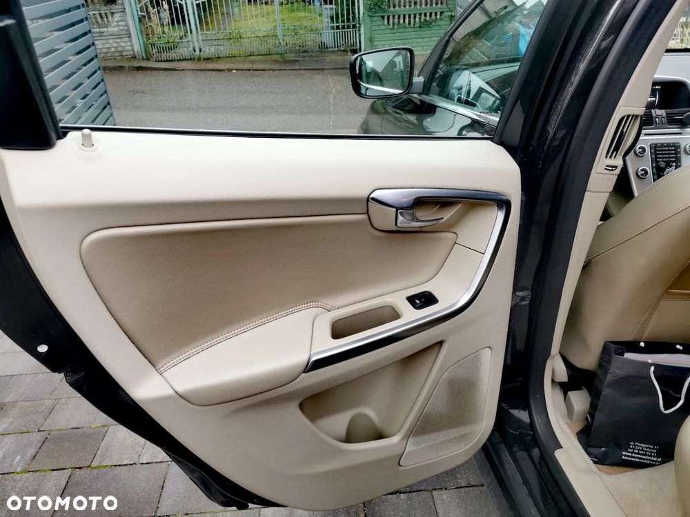 Volvo XC 60 D4 Drive-E Summum - 12