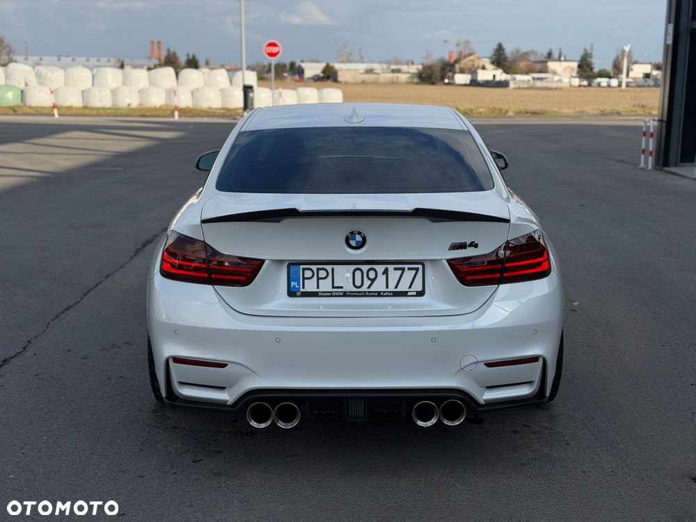 BMW M4 DKG - 8