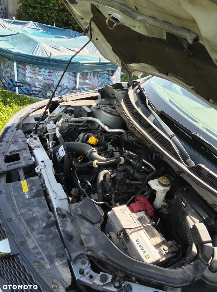 Nissan Qashqai - 16