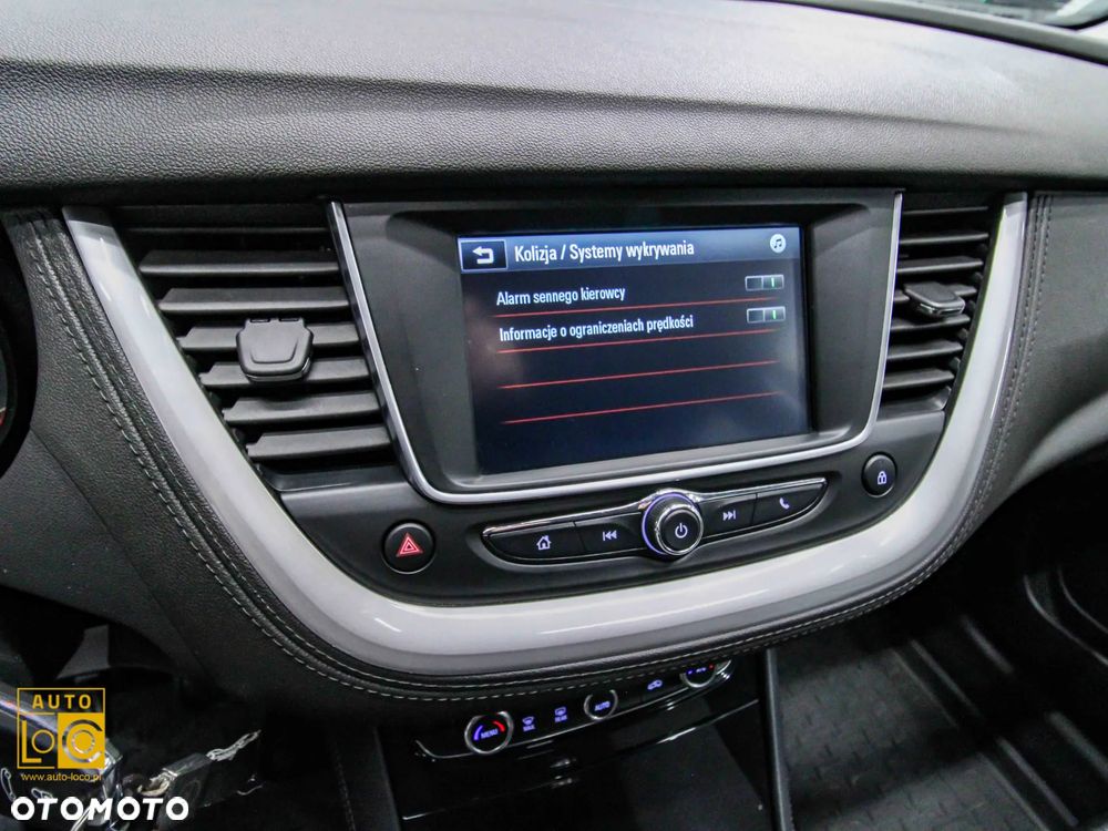 Opel Grandland X 1.2 T Enjoy S&S - 23