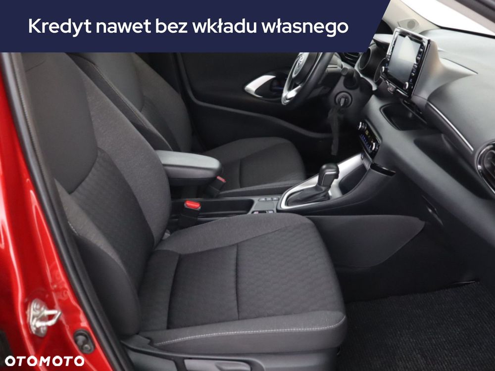 Toyota Yaris - 11