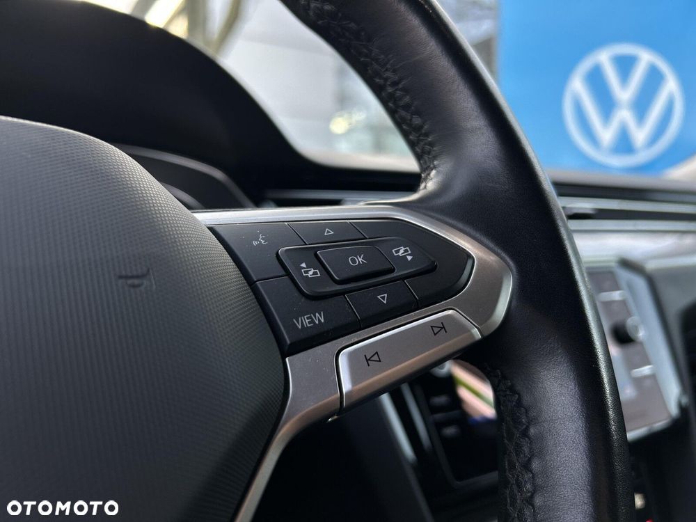 Volkswagen Passat Variant - 22