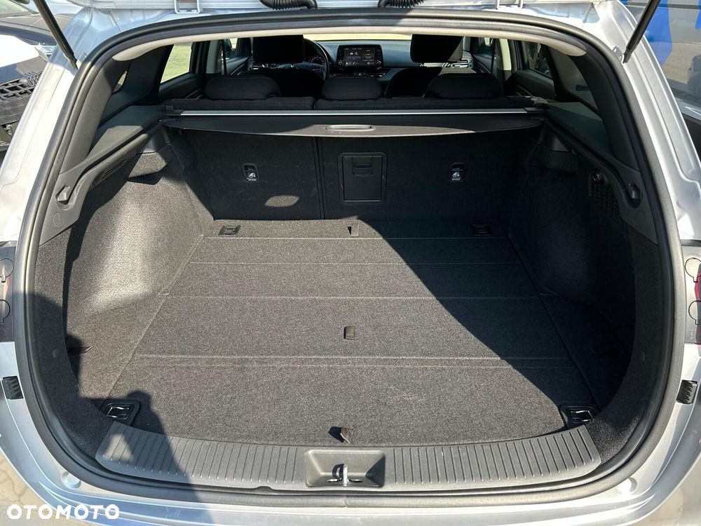 Hyundai i30 1.0 T-GDI Smart DCT - 10