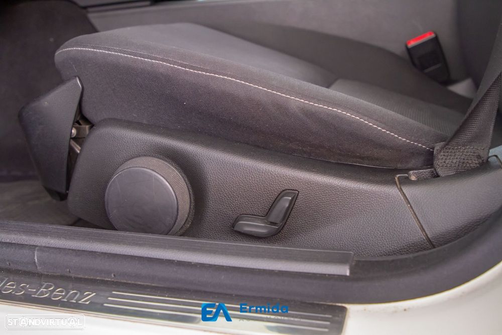 Mercedes-Benz C 220 CDi Avantgarde BlueEfficiency - 31