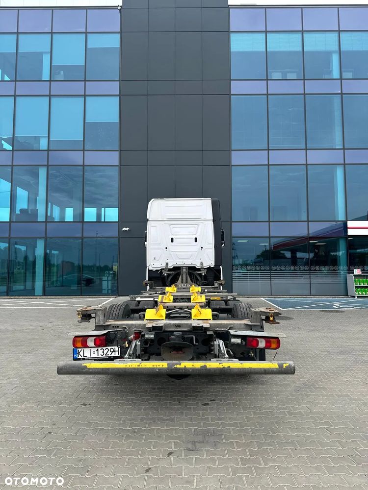 Mercedes-Benz 2548 - 5