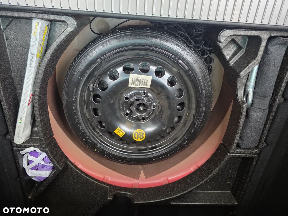 Opel Astra 2.0 CDTI Cosmo - 37